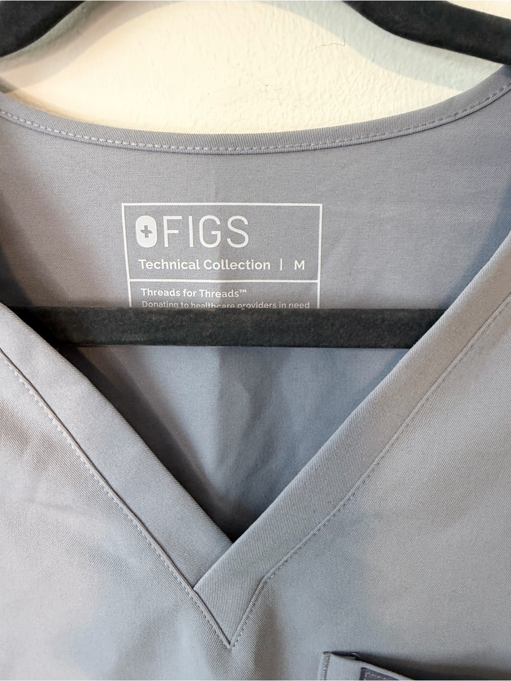 FIGS Catarina Scrub Set Grey Technical Collection, Medium Petite 26” - Picture 7 of 9
